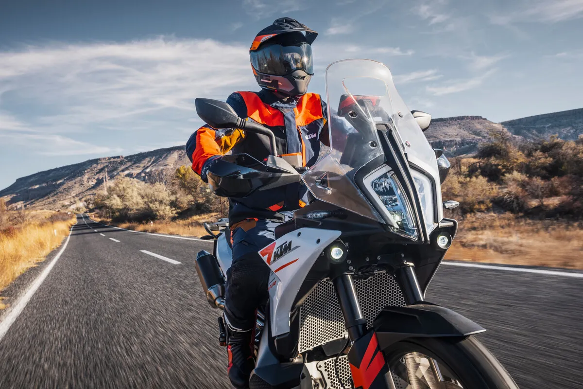 KTM 790 Adventure, en situation