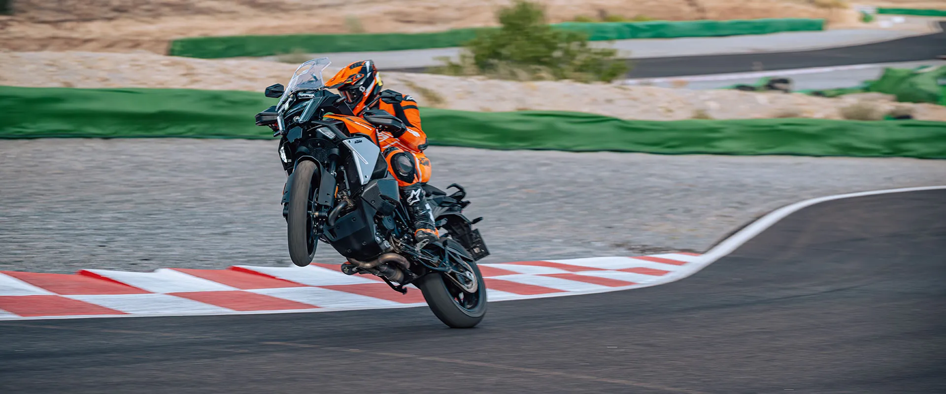 KTM 1390 Super Adventure S EVO, détail technique